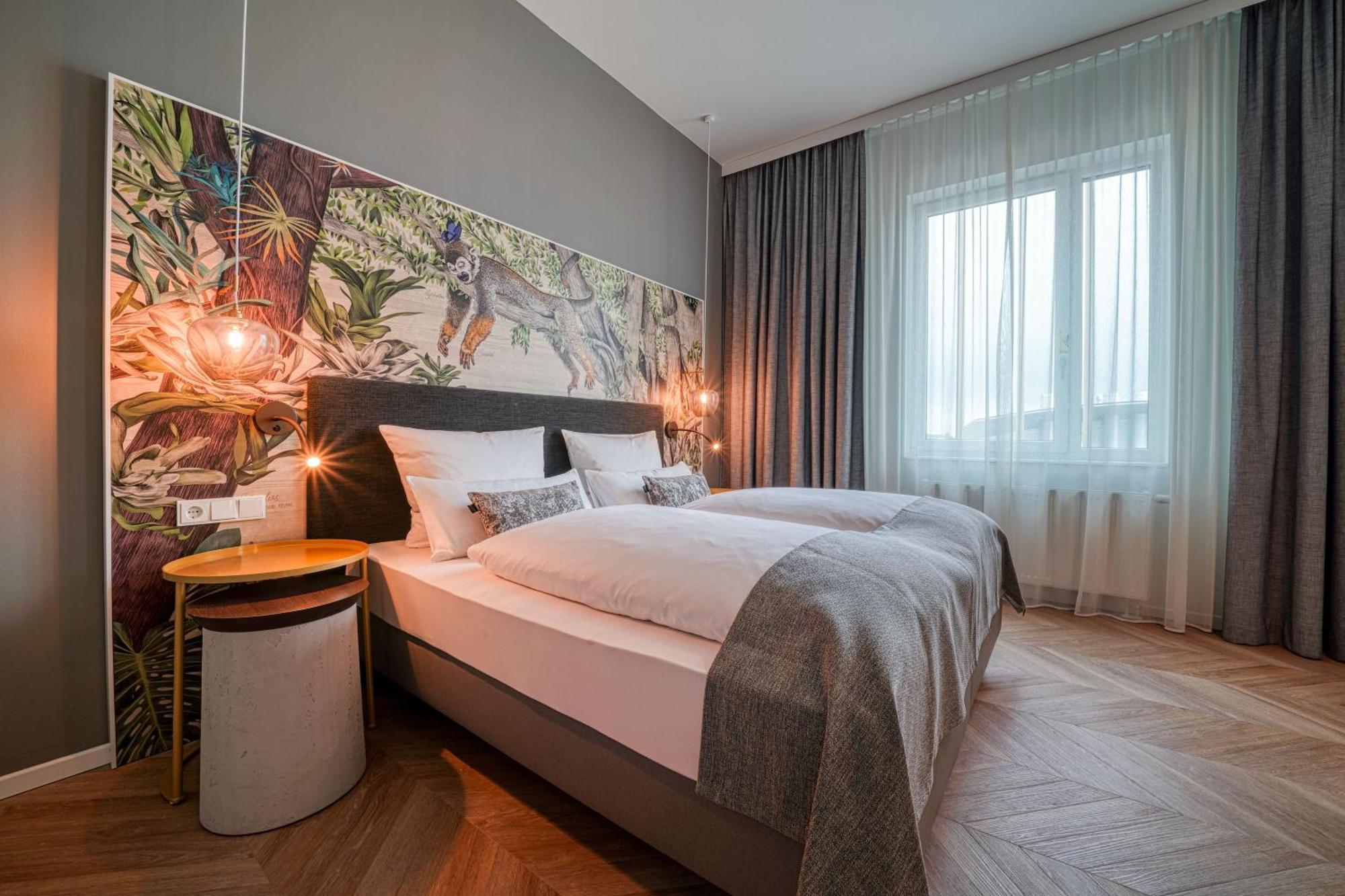 Отель Vienna House Easy By Wyndham Аугсбург Экстерьер фото