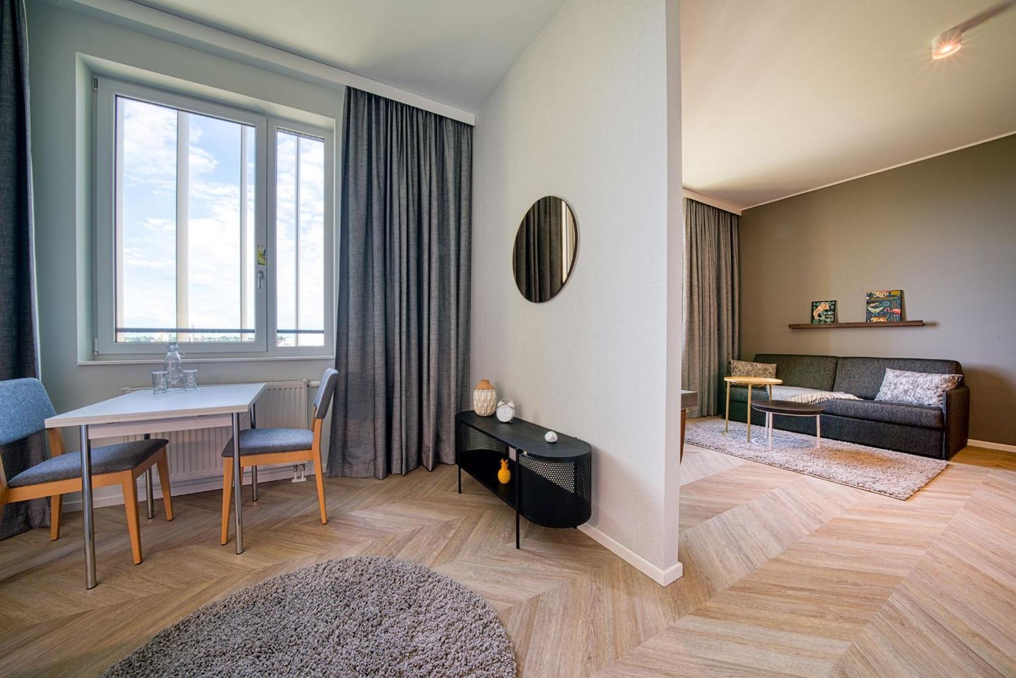 Отель Vienna House Easy By Wyndham Аугсбург Экстерьер фото